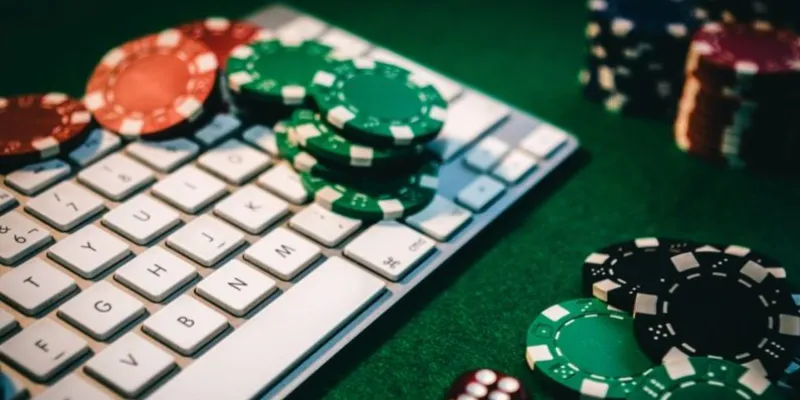 Phân loại các thứ hạng tay bài Poker từ mạnh đến yếu